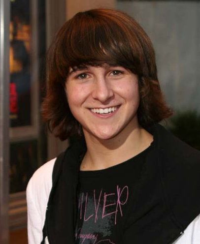 mitchel_musso_335003.jpg
